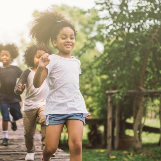 kids running through park